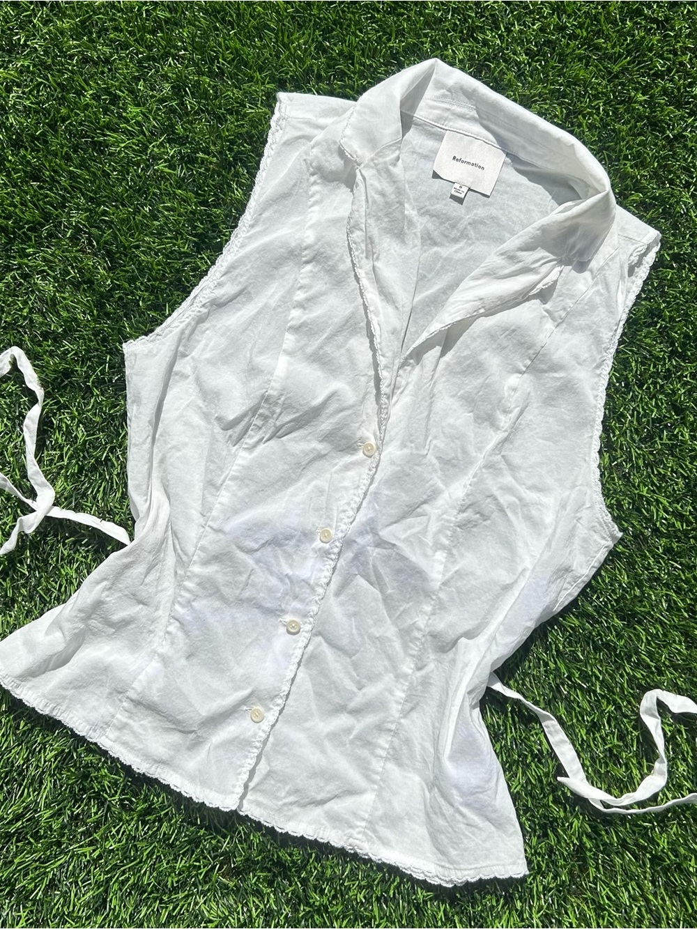 Reformation White Sleeveless Button-Down Tie-Back Top
